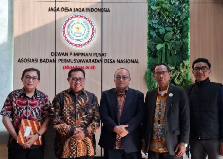 SMSI dan ABPEDNAS Perkuat Sinergi Bangun Desa Transparan
