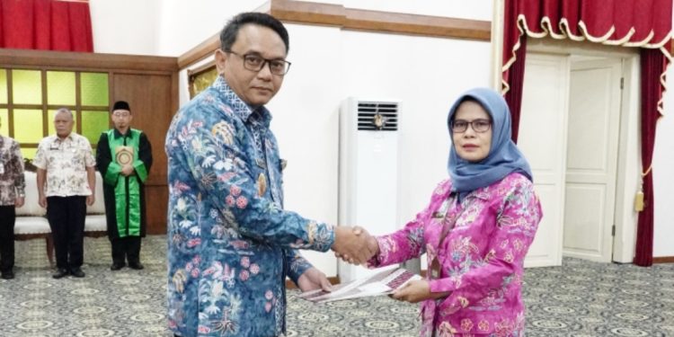 Plt Bupati Lantik Siti Subiati Jadi Pj Sekda Pati