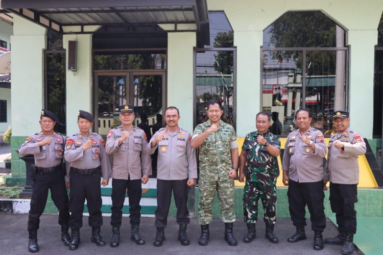 Sinergitas TNI-Polri Makin Solid, Dandim 0718/Pati dan Kapolresta Perkuat Keamanan Wilayah