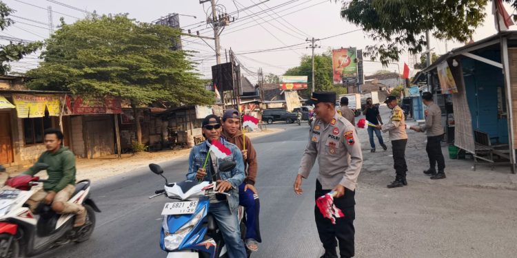 250 Bendera Merah Putih, AKP Parsa : Semarakkan HUT RI ke-81