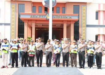 Kapolresta Pati Sapa Warga, Bagikan Rompi “Superltas” dan Salurkan Bansos ke Masyarakat